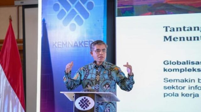 Prof. Yassierli. Menteri Ketenagakerjaan RI